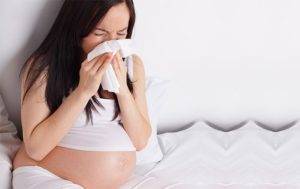 Что можно пить от аллергии при беременности в 1, 2 и 3 триместрах: эффективные и безопасные антигистаминные препараты