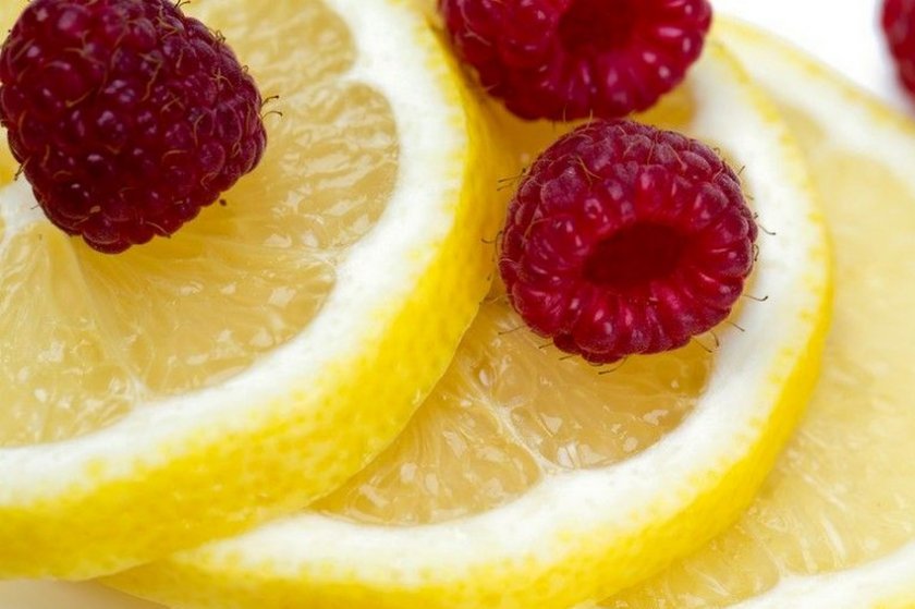Малина с лимоном