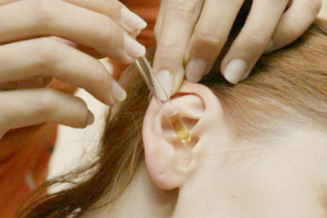 Симптомы и лечение отита среднего уха в домашних условиях