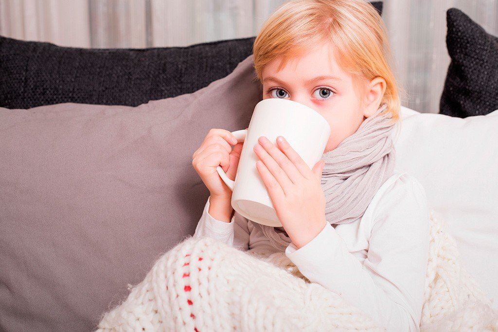 Что полезно пить ребенку при простуде