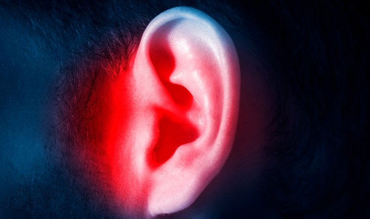 Боль в ушах как облегчить состояние